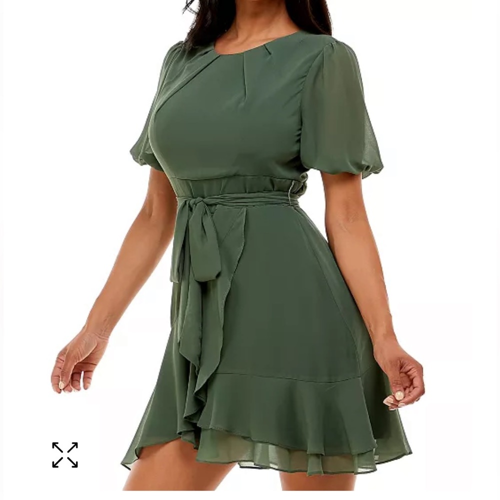 Puff-Sleeve A-Lin Dress size 3/4